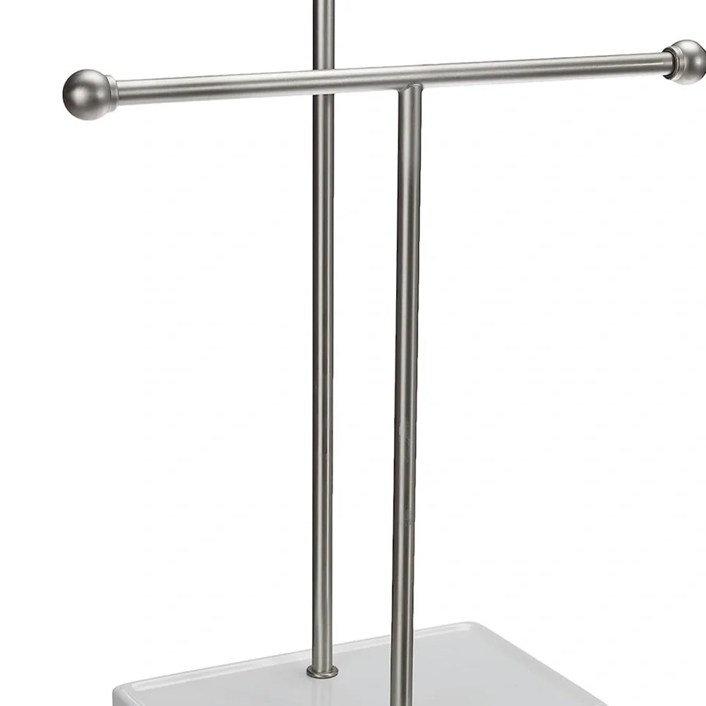 Double-T Hand Towel and Accessories T-Shape Stand